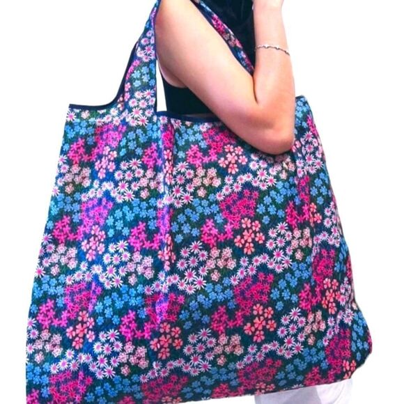 Colorful Flower Print Tote - Picture 4 of 4